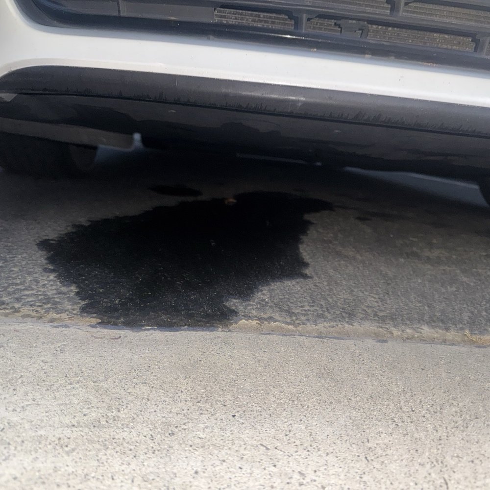 Oil leak Oil leak