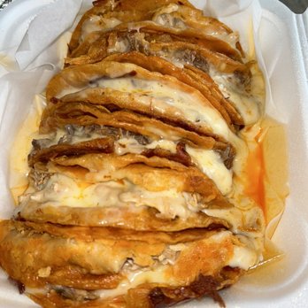 Quesabirria Jalisco - Tacos Near Me - Chicago, Illinois Quesabirria Jalisco - Tacos Near Me - Chicago, Illinois