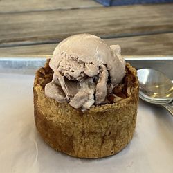 Smoke Shack - Pecan Pie with Purple Door Whiskey Ice Cream