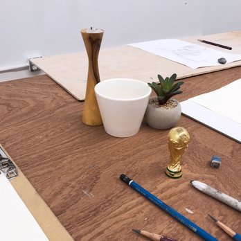 Artuta Art School - Student compositioned still life objects - Art Schools Near Me - Brooklyn, New York