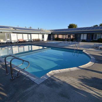 New Villa Valencia Mobile Estates - Community Pool - Mobile Home Parks Near Me - Tustin, California New Villa Valencia Mobile Estates - Community Pool - Mobile Home Parks Near Me - Tustin, California