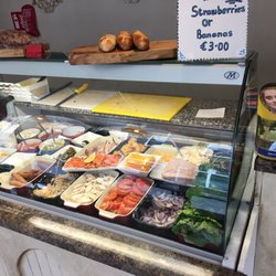 Cafe 22 - Fresh food, lots of sandwich options!