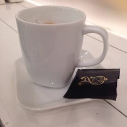 Bobby Hairstudio - En liten kaffe & hår-lyx