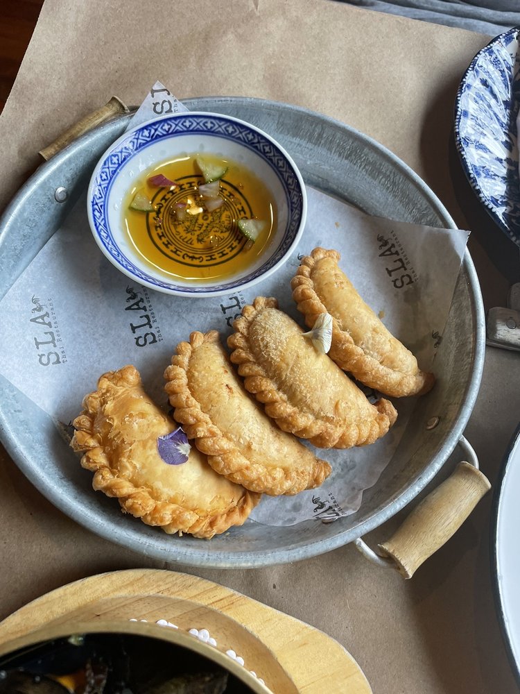 SLA THAI RESTAURANT 531 Photos & 382 Reviews 596 Valley Rd