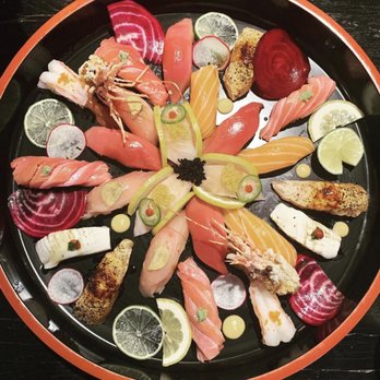 Aiko - Nigiri plater - Large - Sushi Bars Near Me - Rancho Cordova, California Aiko - Nigiri plater - Large - Sushi Bars Near Me - Rancho Cordova, California