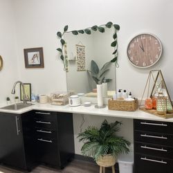 Cattitude Waxing - Waxing room