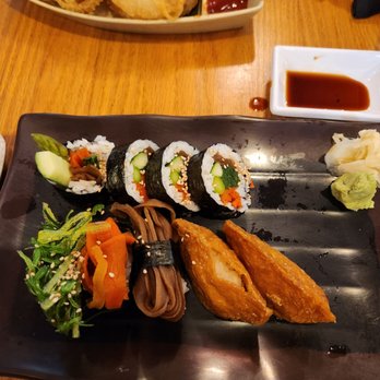 Oishii - The onion rings with the veggie roll combo. - Sushi Bars Near Me - Houston, Texas Oishii - The onion rings with the veggie roll combo. - Sushi Bars Near Me - Houston, Texas