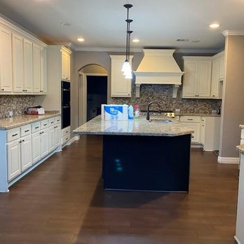 Pure Cleaners - A move out deep clean of a 5 bedroom 4bathroom home. - Home Cleaning Near Me Pure Cleaners - A move out deep clean of a 5 bedroom 4bathroom home. - Home Cleaning Near Me