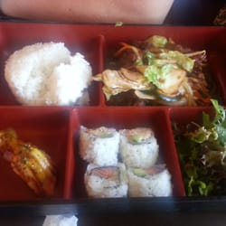 Fresh Sushi - Teriyaki beef bento box