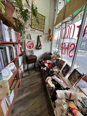 THE mushroom shop by null