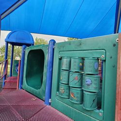 Seastrand Park - Playground area!