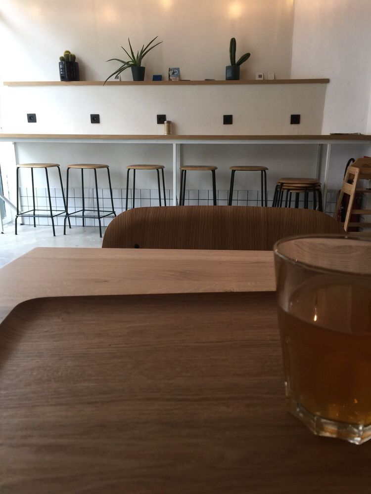 EUREKA Juice Bars & Smoothies Chaussée de Wavre 685, Etterbeek