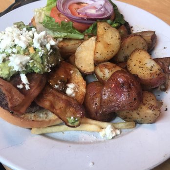 Corner Cafe - Breakfast & Brunch Near Me - Newport, Rhode Island
