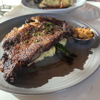 The Barrel - Ribeye - Cocktail Bars Near Me - Bartonville, Texas