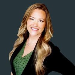 April Noessel- Gold Group Realty