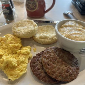 The Toasted Yolk Cafe - Cheese grits and a deluxe breakfast - Breakfast & Brunch Near Me - Birmingham, Alabama The Toasted Yolk Cafe - Cheese grits and a deluxe breakfast - Breakfast & Brunch Near Me - Birmingham, Alabama