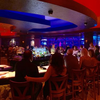 Blue Martini Lounge - New American Near Me - Phoenix, Arizona
