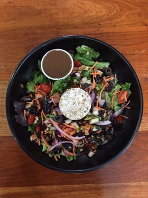 Mixed Greens by null