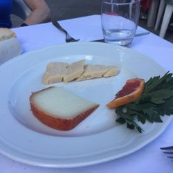 Roggi - Nice variety of cheeses
