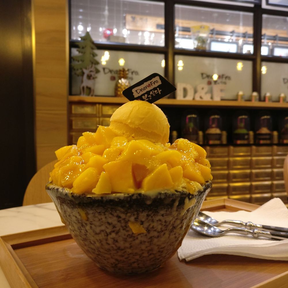 Bingsu Bean - Mango - Desserts Near Me - Toronto, Ontario Bingsu Bean - Mango - Desserts Near Me - Toronto, Ontario