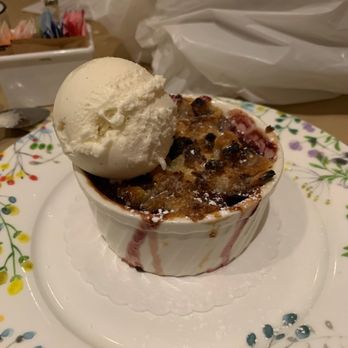 Barn Door Restaurant - Apple blueberry cobbler Al amode. - Bars Near Me - Ridgefield, Connecticut Barn Door Restaurant - Apple blueberry cobbler Al amode. - Bars Near Me - Ridgefield, Connecticut