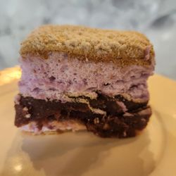 Stella - Ube Brazzos