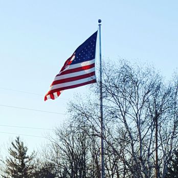 Frankenmuth Motel - Wonderful flagpole out front - Hotels Near Me - Frankenmuth, Michigan Frankenmuth Motel - Wonderful flagpole out front - Hotels Near Me - Frankenmuth, Michigan