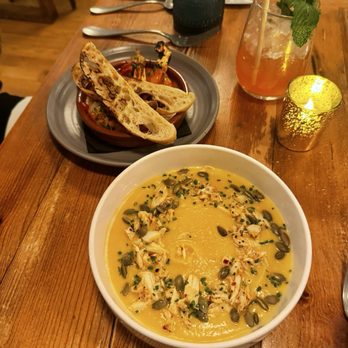 Puritan & Company - Bisque with crabmeat Shrimp - New American Near Me - Cambridge, Massachusetts
