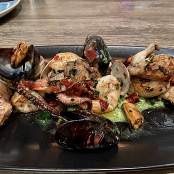 Caracol - Mariscos al Ajillo - Seafood Near Me - Houston, Texas Caracol - Mariscos al Ajillo - Seafood Near Me - Houston, Texas