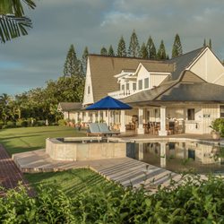 The Sullivan Estate & JK7 Spa Retreat  - Poolside Reflection