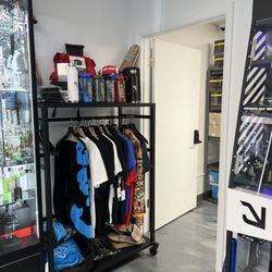 Essentials Vape and Smoke Shop - Cloths accessories