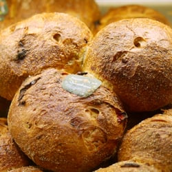 Beumer & Lutum, Bio Bäckerei, Tripane mit getrockneten Tomaten und Paprika