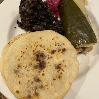 Pupuseria Y Restaurante Platano - #4. Two Pupusas and Chicken Tamale Lunch Special - Revuelta con Frijoles Pupusa & Queso y Loroco Pupusa ($16) - Salvadoran Near Me - Berkeley, California Pupuseria Y Restaurante Platano - #4. Two Pupusas and Chicken Tamale Lunch Special - Revuelta con Frijoles Pupusa & Queso y Loroco Pupusa ($16) - Salvadoran Near Me - Berkeley, California