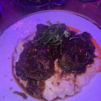 Rockhouse - Oxtails dinner - Southern Near Me - Houston, Texas Rockhouse - Oxtails dinner - Southern Near Me - Houston, Texas