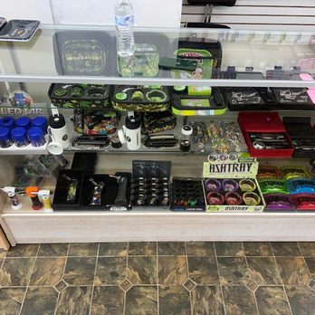 Carthage Smoke & Vape - Vape Shops Near Me - Carthage, Tennessee