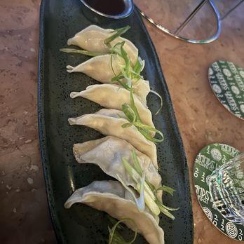 360 Rooftop Bar - Pot stickers - Lounges Near Me - St. Louis, Missouri