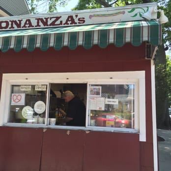 Bonanza's - Just about all of Bonanza's (sans menu). It's small but worthy of your dollars and belly filling. - Ice Cream & Frozen Yogurt Near Me - Oyster Bay, New York