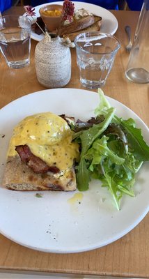 Nana's Westerly by null