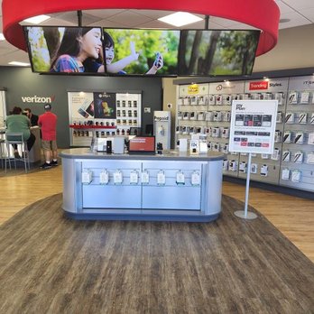 Verizon - Mobile Phones Near Me - Fredonia, New York Verizon - Mobile Phones Near Me - Fredonia, New York