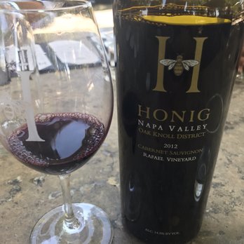 Honig Vineyard & Winery - Wine Tasting Room Near Me - Rutherford, California Honig Vineyard & Winery - Wine Tasting Room Near Me - Rutherford, California