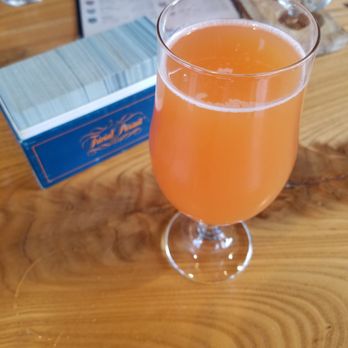 Dry Ground Brewing Company - Pubs Near Me - Paducah, Kentucky Dry Ground Brewing Company - Pubs Near Me - Paducah, Kentucky
