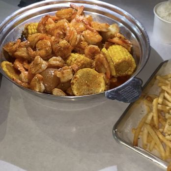 Cap't Loui - Shrimp Head Off boiler - Seafood Near Me - Cupertino, California