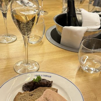 Canard et Champagne - Foie Gras - French Near Me - Paris, 75 Canard et Champagne - Foie Gras - French Near Me - Paris, 75