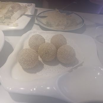 Corner Dumpling House - Sesame balls - Pan Asian Near Me - Cincinnati, Ohio