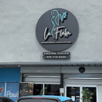 La Flaka Mixologia Conceptual - Rótulo exterior y entrada - Restaurants Near Me - Caguas, Puerto Rico La Flaka Mixologia Conceptual - Rótulo exterior y entrada - Restaurants Near Me - Caguas, Puerto Rico