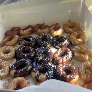 Chani's Donuts - 2 dozen, multi-flavor fresh donuts - Donuts Near Me - San Diego, California Chani's Donuts - 2 dozen, multi-flavor fresh donuts - Donuts Near Me - San Diego, California