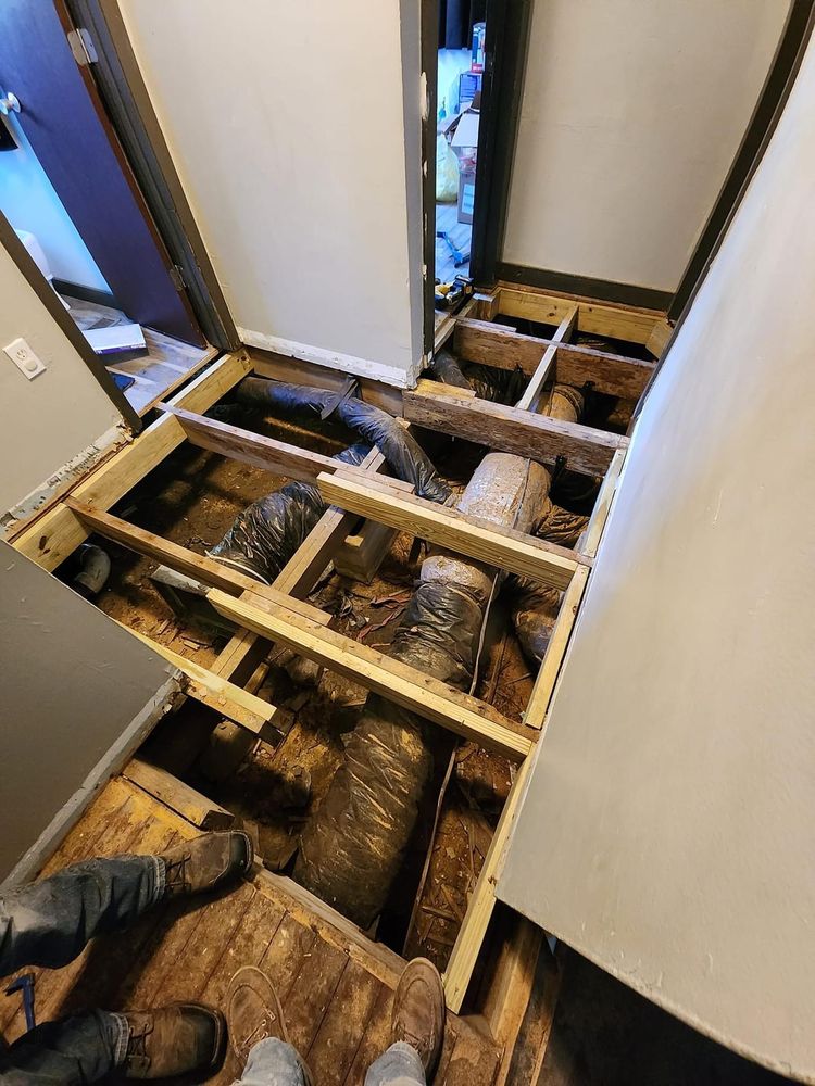 Slide of T&M Construction Enterprises