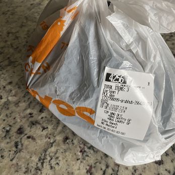Popeyes Louisiana Kitchen - 12 wings - Fast Food Near Me - Rosenberg, Texas