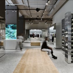 On Flagship Store