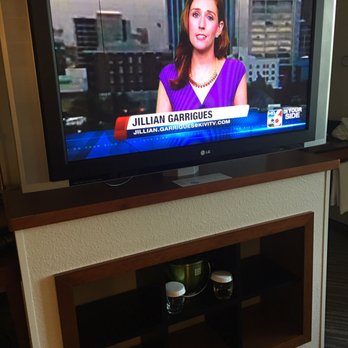 Hyatt Place Boise/Towne Square - Nice tv that turns to either the bedroom area or living room - Hotels Near Me - Boise, Idaho Hyatt Place Boise/Towne Square - Nice tv that turns to either the bedroom area or living room - Hotels Near Me - Boise, Idaho